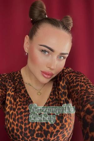 206483 - Larisa Age: 24 - Ukraine