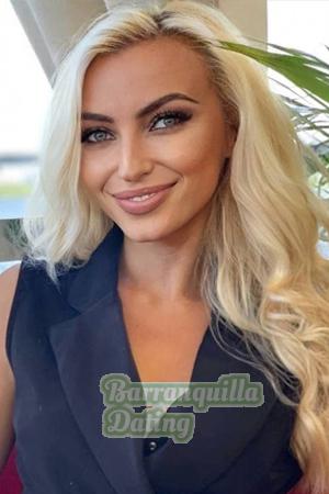 206788 - Viktoria Age: 25 - Ukraine