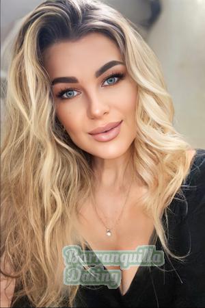 206805 - Natalia Age: 33 - Ukraine