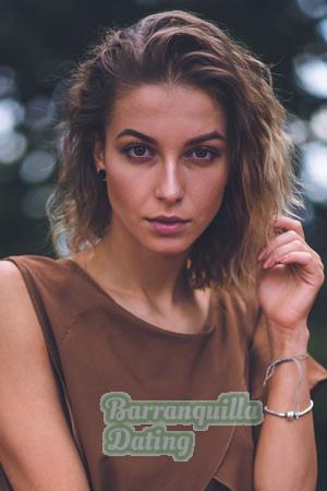 207573 - Elena Age: 24 - Ukraine