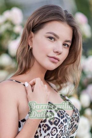 207912 - Olga Age: 23 - Ukraine