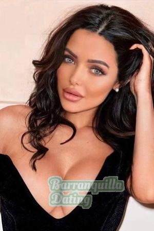 208324 - Nikoleta Age: 28 - Germany