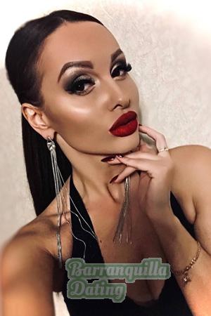 208486 - Yuliya Age: 32 - Russia