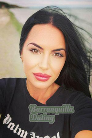 208544 - Natalya Age: 35 - Spain