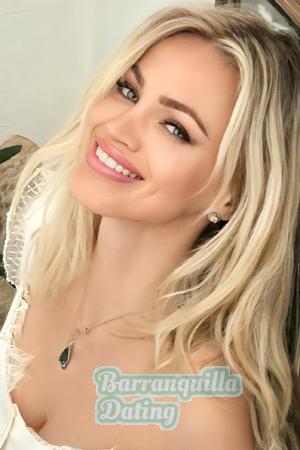 208562 - Ludmila Age: 40 - France