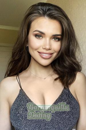 208690 - Alena Age: 29 - Russia