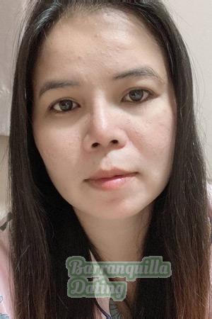 209048 - Chareerat Age: 47 - Thailand