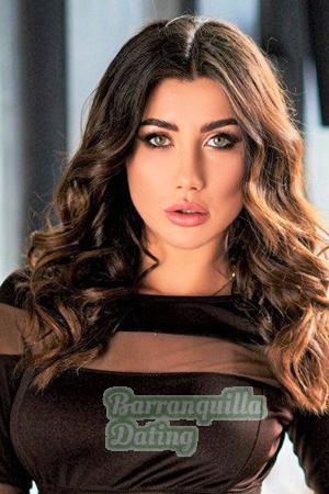 209929 - Julia Age: 27 - Spain