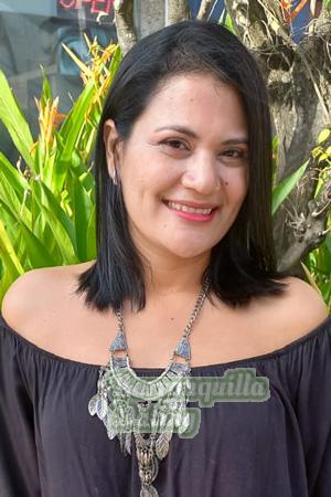 210444 - Karen Age: 39 - Colombia