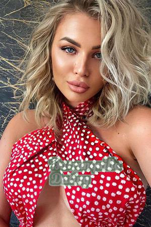 210761 - Diana Age: 24 - Estonia