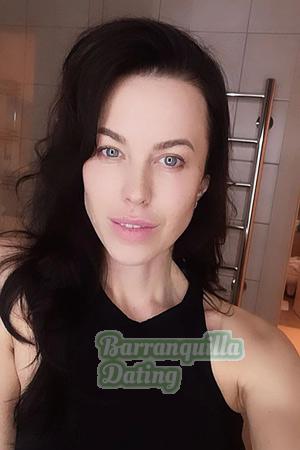 210763 - Evgenia Age: 34 - Russia