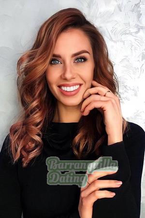 210998 - Yana Age: 28 - Canada