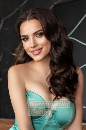 211000 - Kate Age: 25 - Ukraine