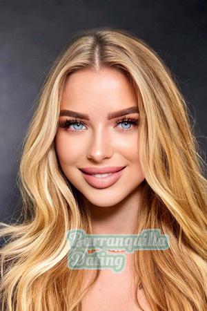 211204 - Maryna Age: 19 - Ukraine