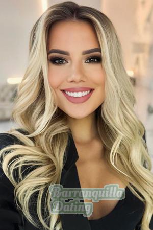 211207 - Karolina Age: 24 - Ukraine