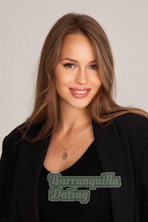 211738 - Yelyzaveta Age: 26 - Ukraine