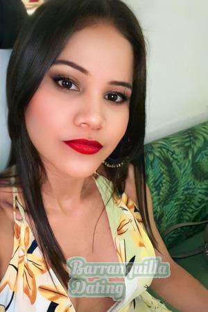 211991 - Sandra Age: 31 - Colombia