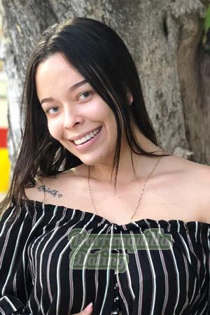 212017 - Jicella Age: 26 - Colombia