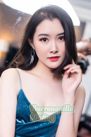 212695 - Jingchun Age: 24 - China