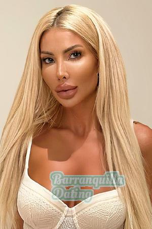 213204 - Natalia Age: 33 - Ukraine