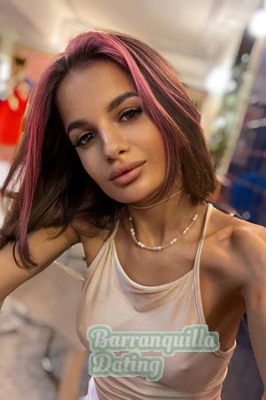 213397 - Christina Age: 26 - Russia