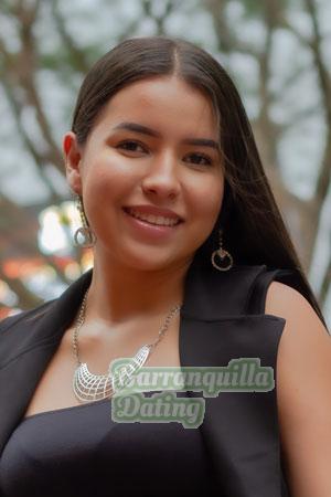 214077 - Laura Age: 21 - Colombia