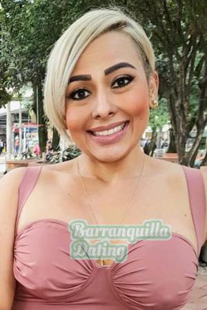 214753 - Vanessa Age: 35 - Colombia