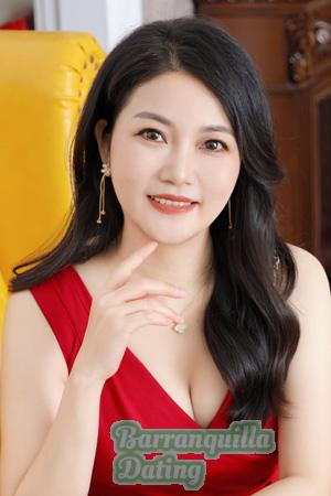 215284 - Lili Age: 44 - China