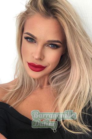 215882 - Ada Age: 32 - Romania