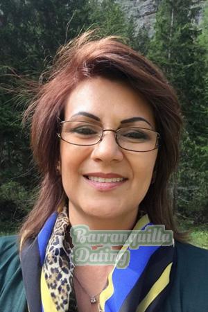 215894 - Yaroslava Age: 60 - Ukraine