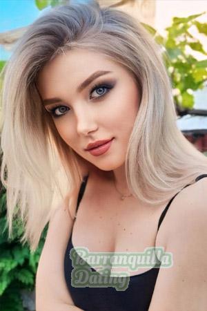 215981 - Anna Age: 20 - Ukraine