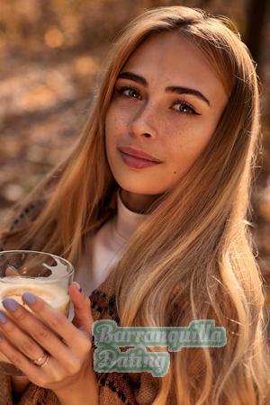 217410 - Vlada Age: 27 - Ukraine