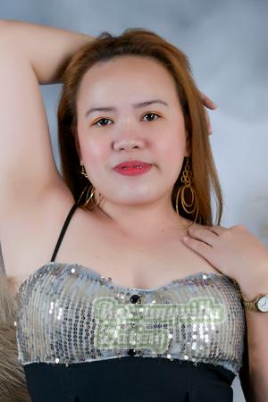 217765 - Lilian Age: 36 - Philippines