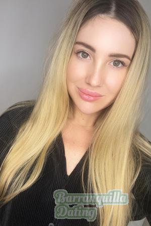 221221 - Karina Age: 33 - Ukraine