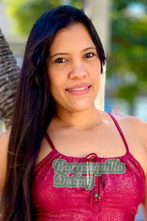 221474 - Carolina Age: 38 - Colombia