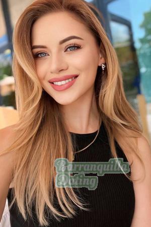 222621 - Nastasiia Age: 22 - Ukraine