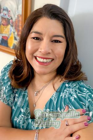 223423 - Mirna Age: 49 - USA