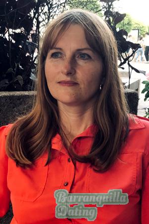 224057 - Irina Age: 41 - Russia