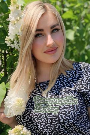 224697 - Irina Age: 32 - Ukraine