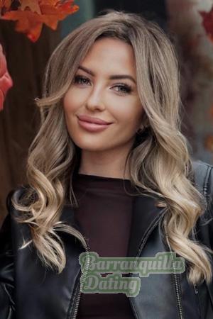 225765 - Yuliia Age: 37 - Ukraine