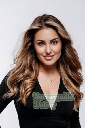 227153 - Anastasiia Age: 27 - Ukraine