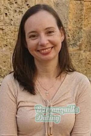 228098 - Laura Age: 44 - Colombia
