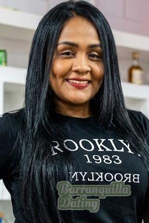 228100 - Gina Age: 37 - Colombia