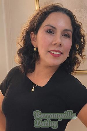 228223 - Evelyn Age: 41 - Peru