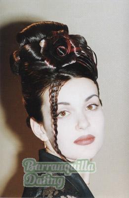 50501 - Emilia Age: 32 - Russia