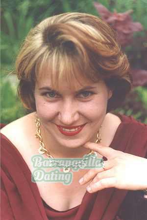 52039 - Olga Age: 40 - Russia