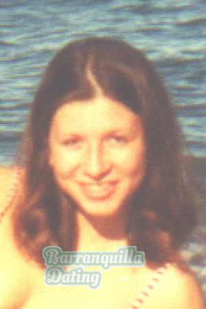 52051 - Yana Age: 32 - Russia