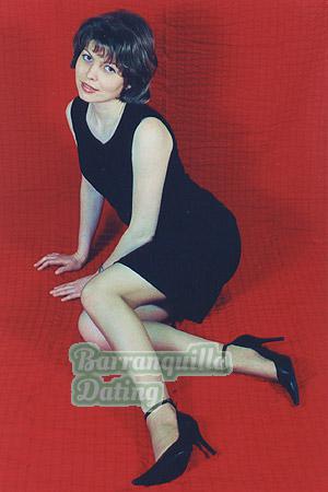 52723 - Elena Age: 39 - Russia