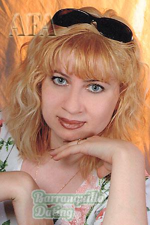 52859 - Victoria Age: 30 - Russia