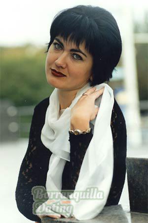 53041 - Anjelika Age: 38 - Russia